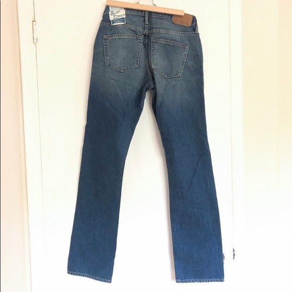 Old Navy Jeans Slim Fit - Picture 4 of 8